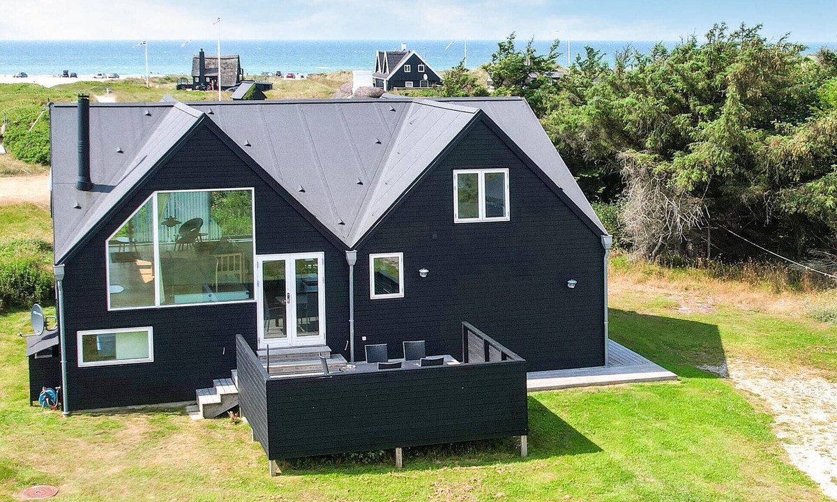 Blokhus House | Nice home in Blokhus with WiFi