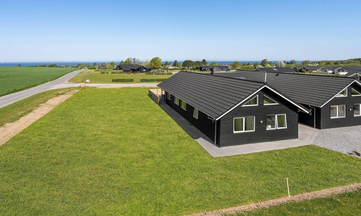 Bogense House | Nice home in Bogense with WiFi