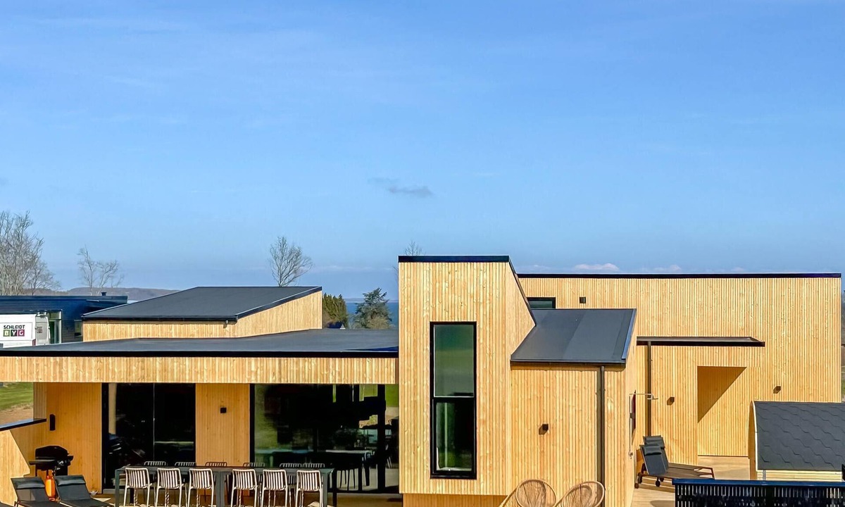 Hvidbjerg Strand House | Nice home in Børkop with sauna