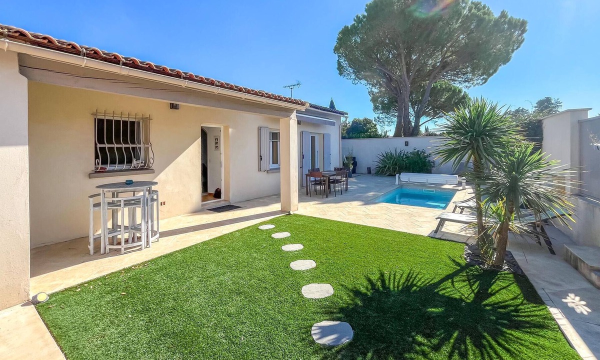 Cabannes House | Nice home in Cabannes