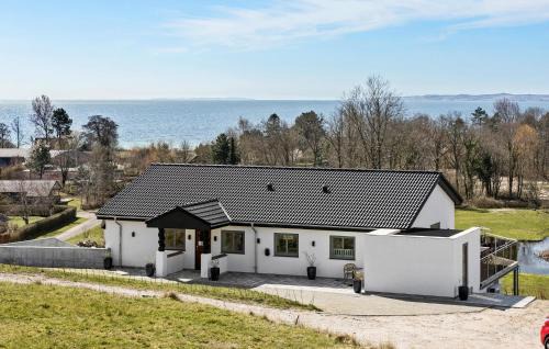 Handrup Strand House | Nice Home In Ebeltoft