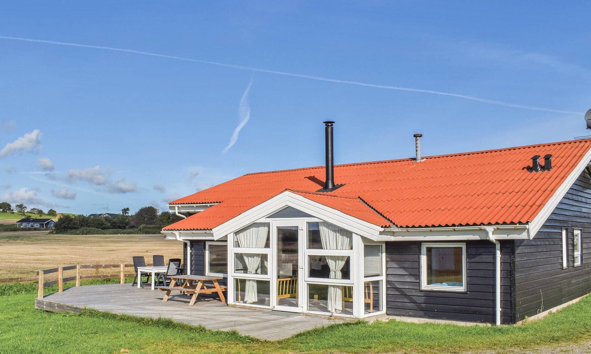 Ebeltoft House | Nice home in Ebeltoft with sauna