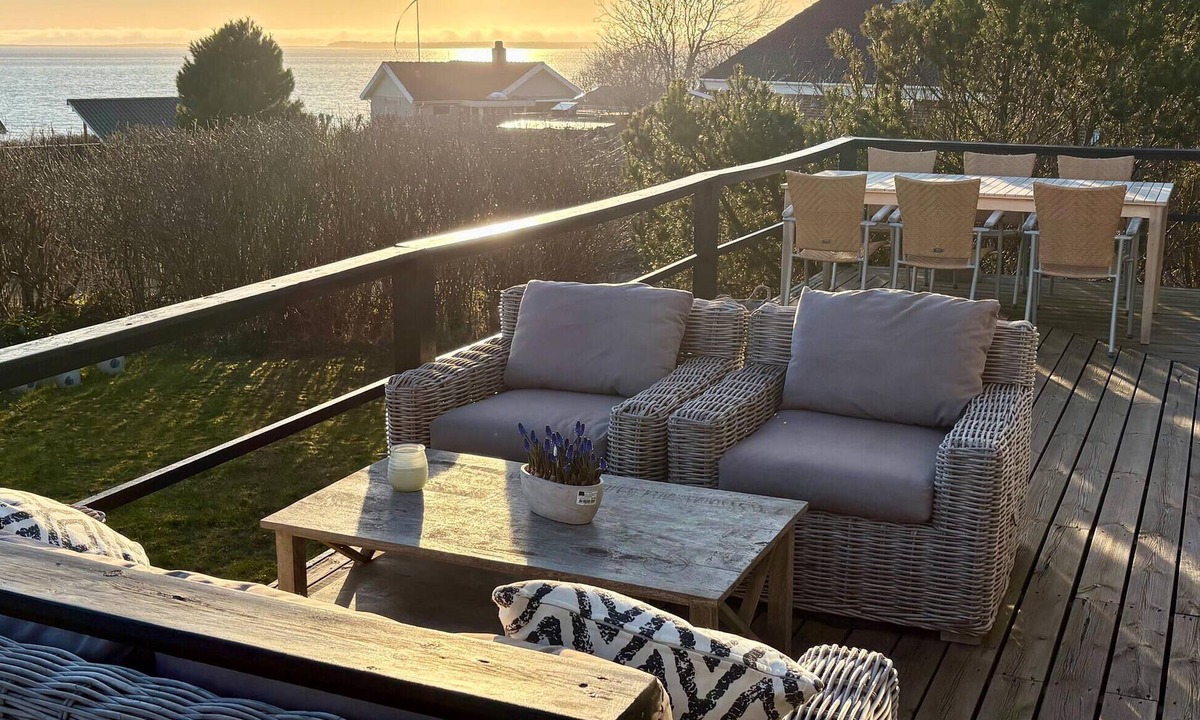 Sjaelborg House | Nice home in Esbjerg V with house sea view