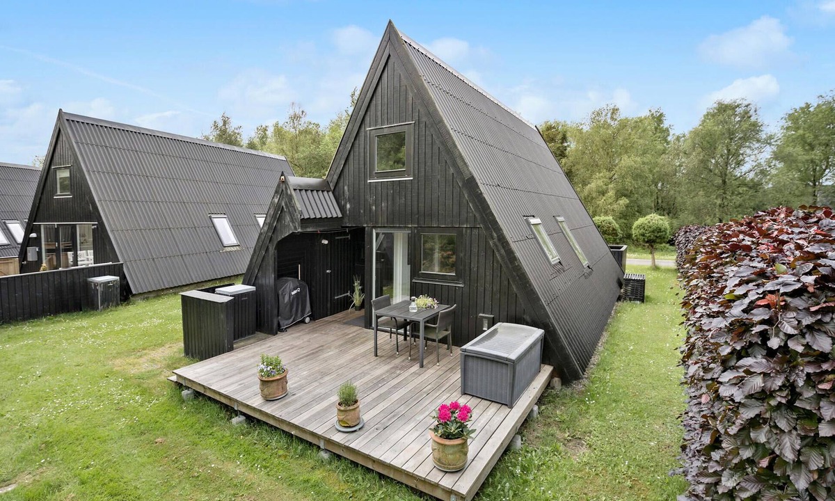 Gatten House | Nice home in Farsø with kitchen