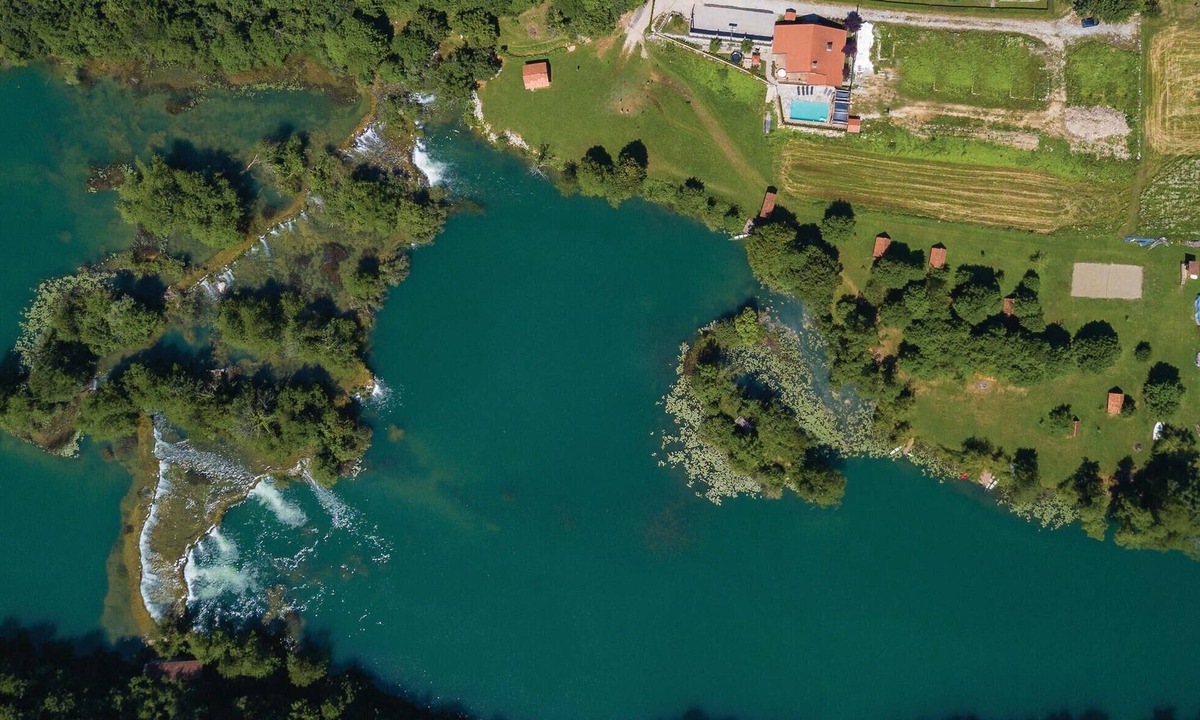 Generalski Stol House | Nice home in Gornji Zvecaj with sauna