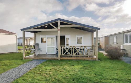 Grandcamp-Maisy House | Nice Home In Grandcamp Maisy With Wifi
