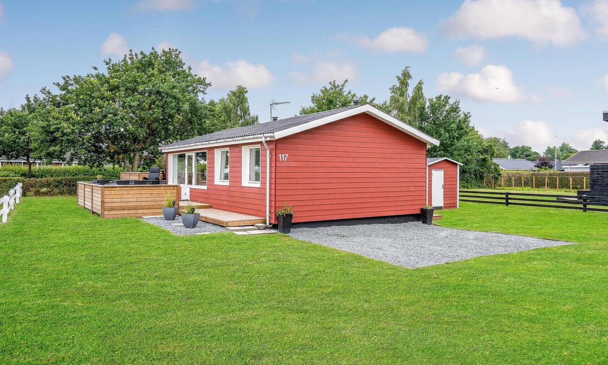Hejsager Strand House | Nice home in Haderslev with house sea view