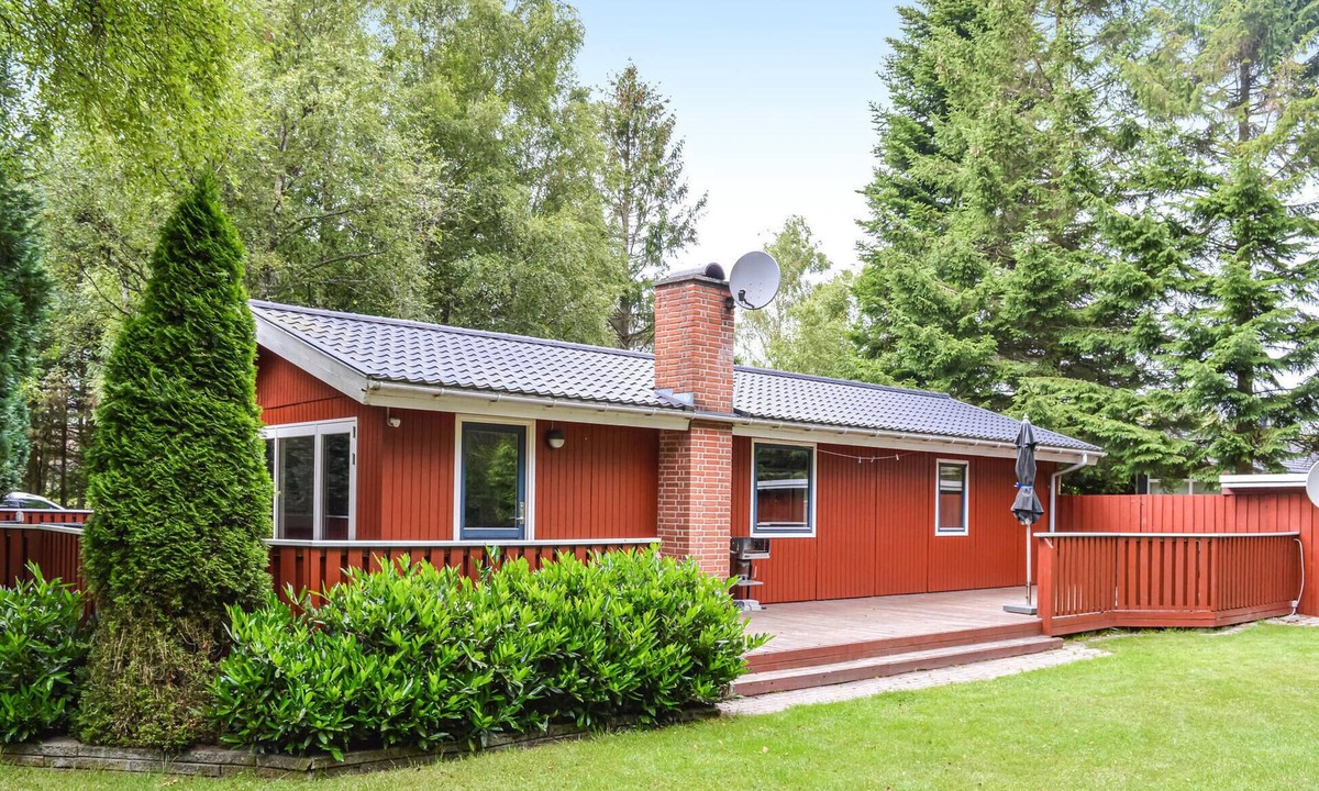 Hou House | Nice home in Hals with kitchen