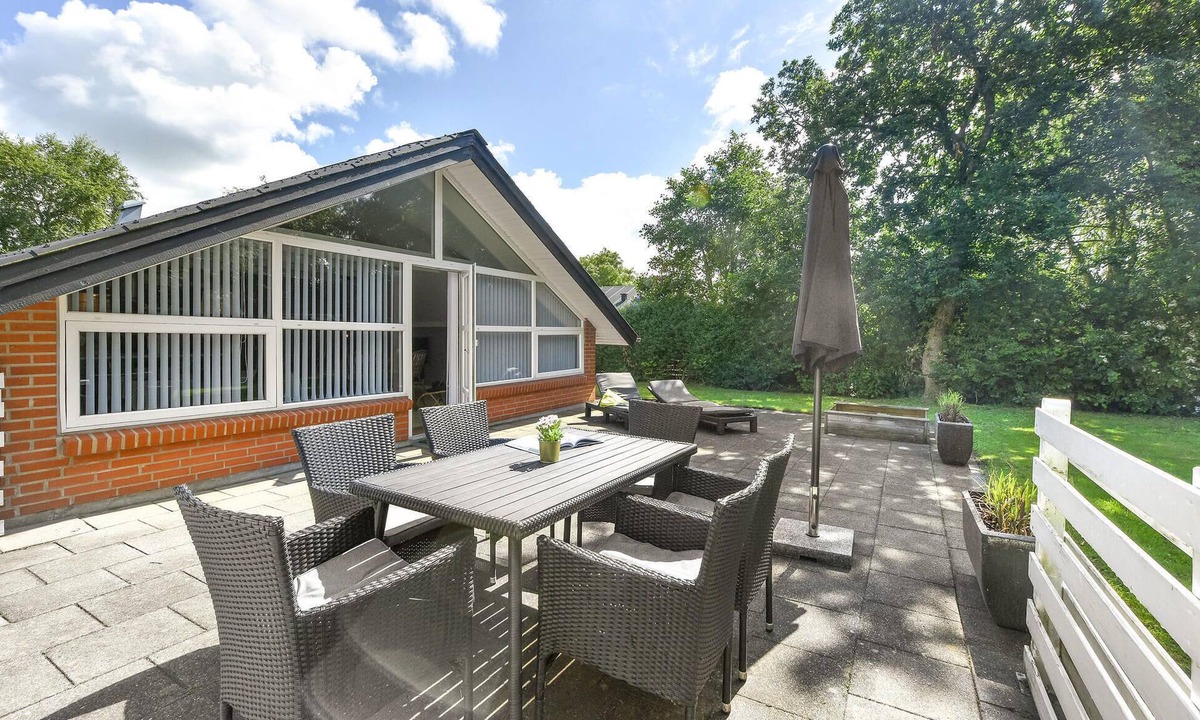 Bork Havn House | Nice home in Hemmet with WiFi