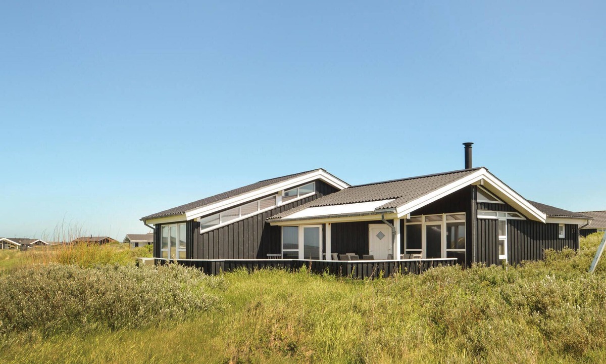 Hjørring House | Nice home in Hjørring with sauna