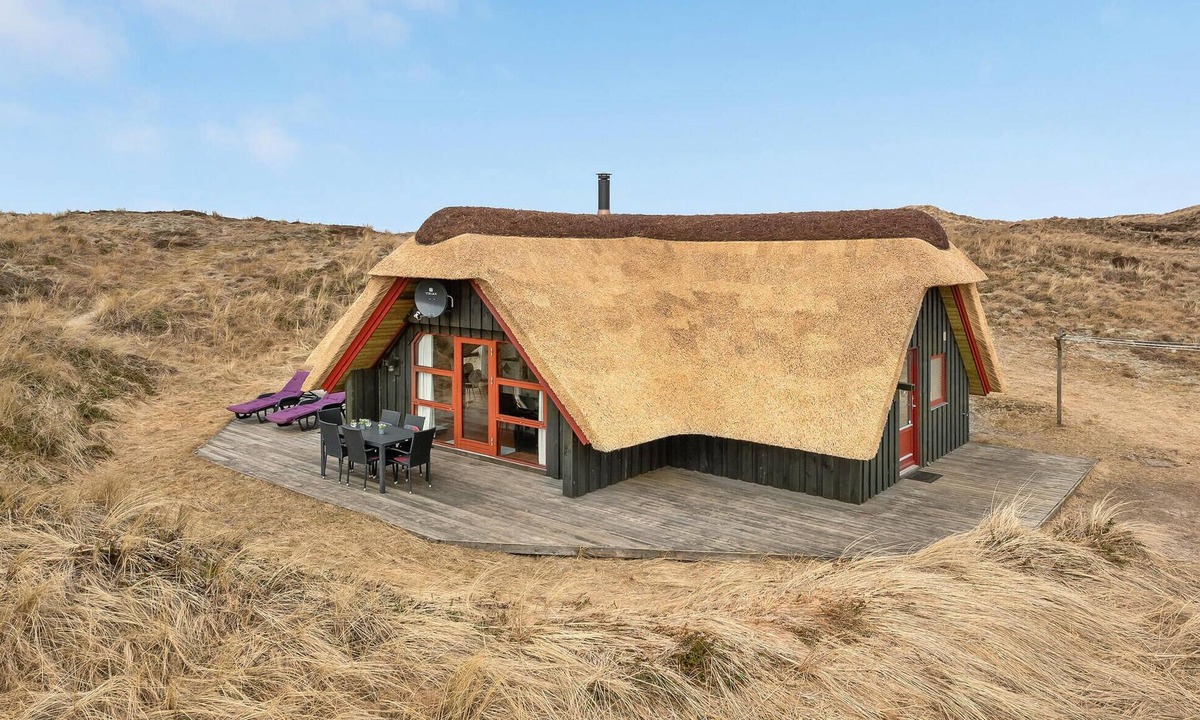 Hvide Sande House | Nice home in Hvide Sande with sauna