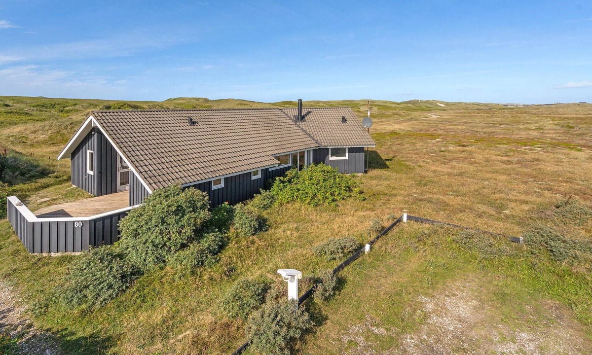 Hvide Sande House | Nice home in Hvide Sande with sauna