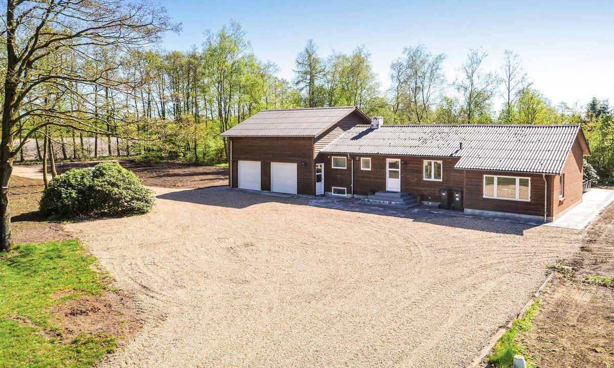 Kibaek House | Nice home in Kibæk with WiFi
