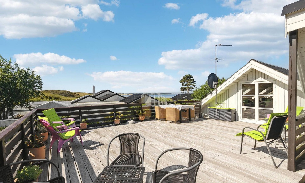 Knebel House | Nice home in Knebel with house sea view
