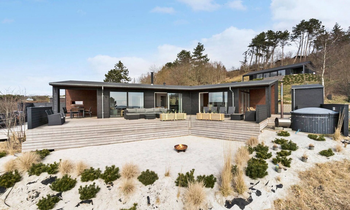 Knebel House | Nice home in Knebel with sauna