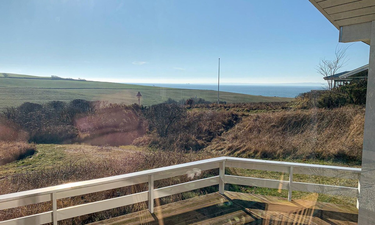 Skødshoved Strand House | Nice home in Knebel with WiFi