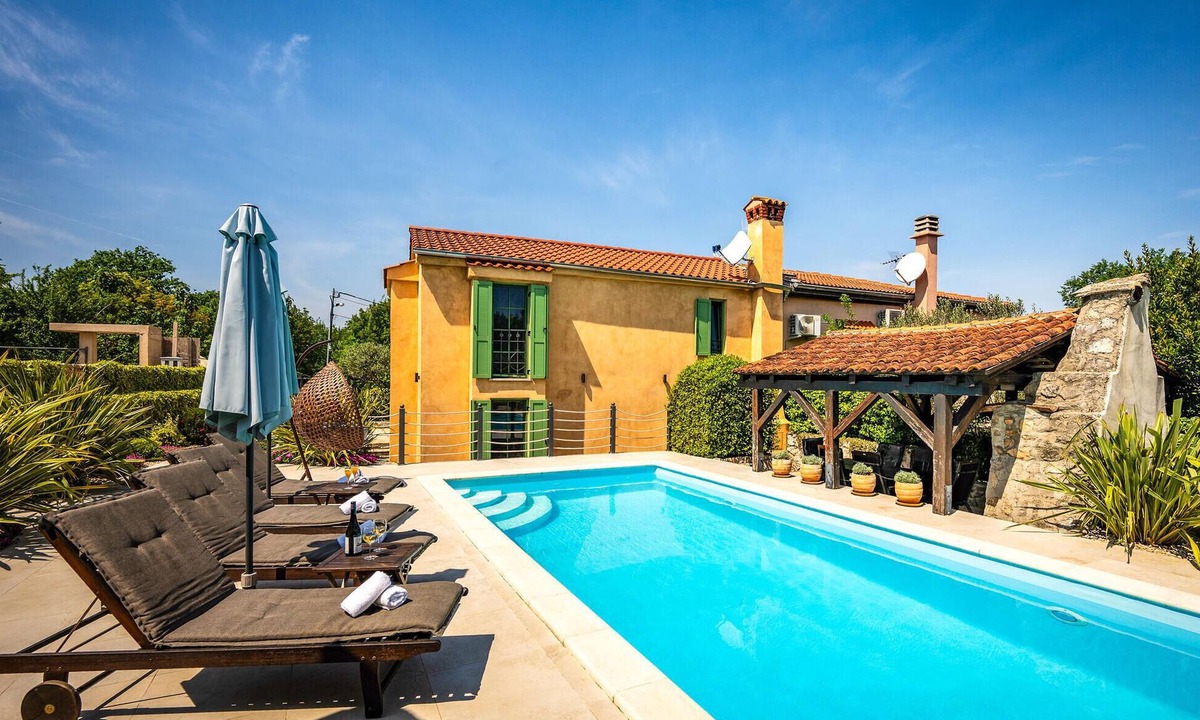 Rasopasno House | Nice home in Malinska