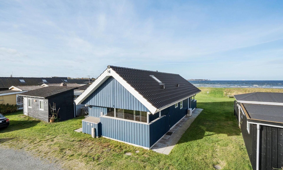 Mesinge House | Nice home in Mesinge with WiFi