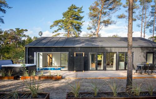 Bedegaard House | Nice Home In Nexø With Sauna