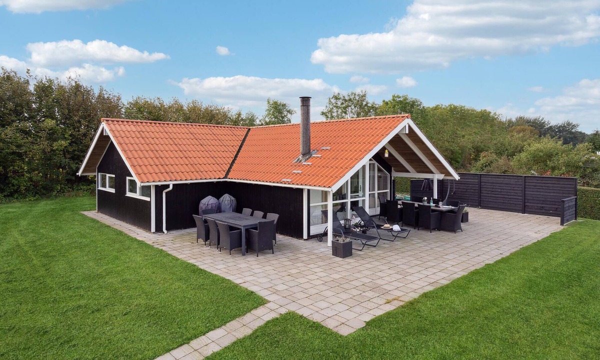 Nordborg House | Nice home in Nordborg with sauna