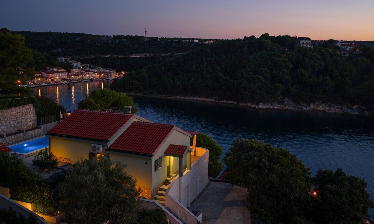 Novigrad House | Nice home in Novigrad