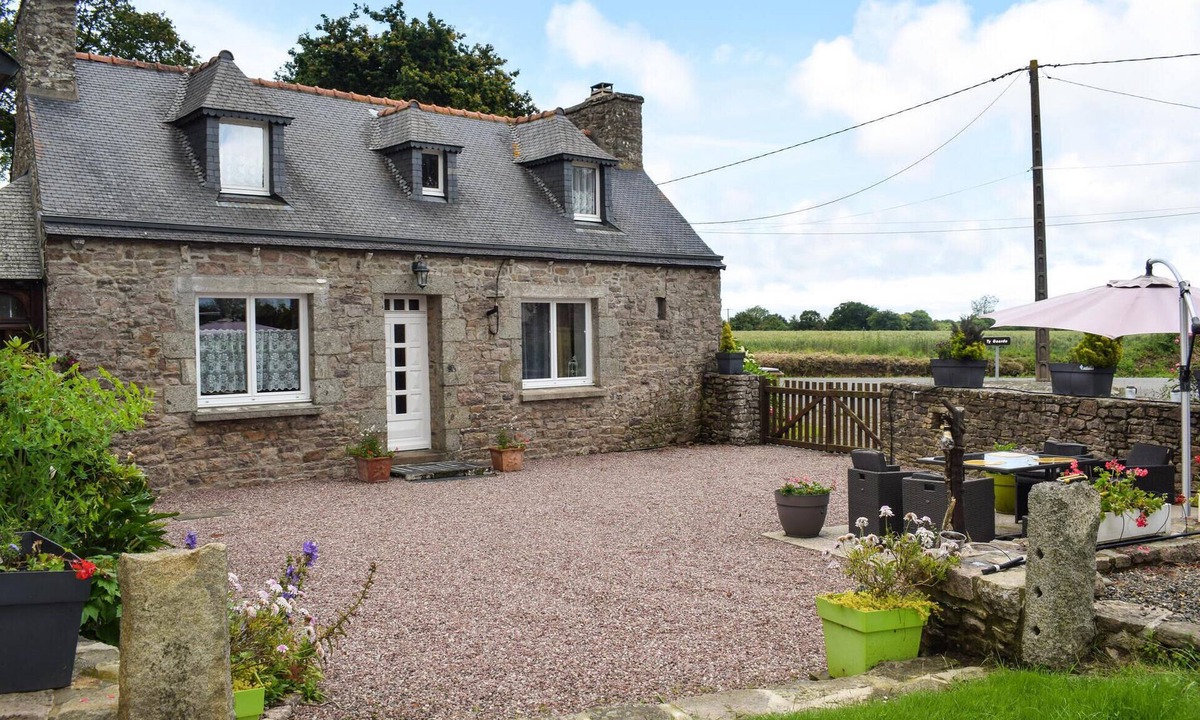 Plehedel House | Nice home in Pléhédel with WiFi