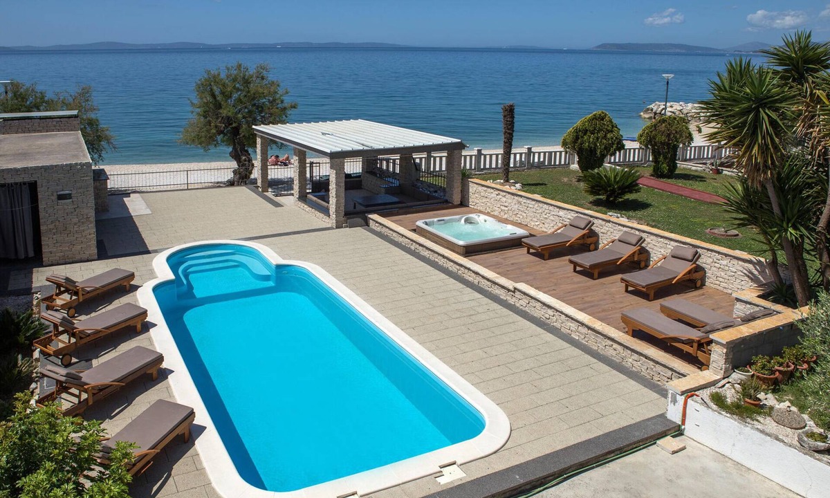 Podstrana House | Nice home in Podstrana