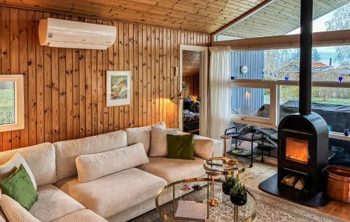 Rodvig Stevns House | Nice Home In Rødvig Stevns With Wifi
