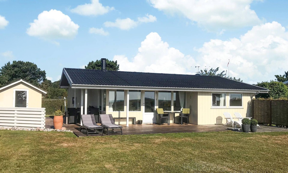 Rudkobing House | Nice home in Rudkøbing with WiFi