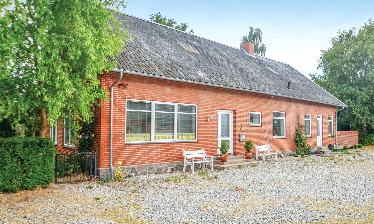 Sakskobing House | Nice home in Sakskøbing with WiFi