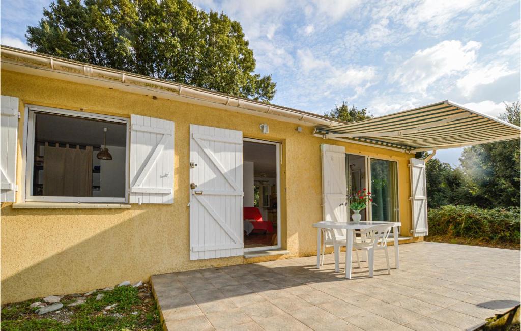 Sisco House | Nice home in Sisco w/ 2 Bedrooms