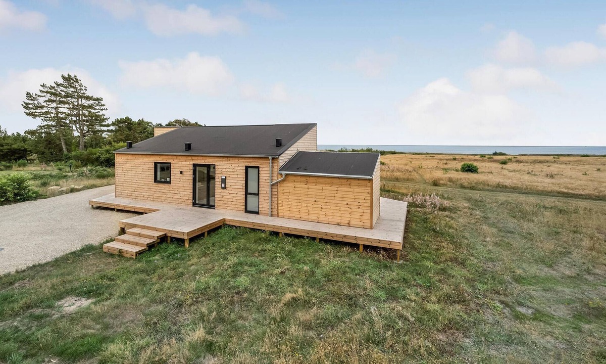 Skjern House | Nice home in Skjern with WiFi