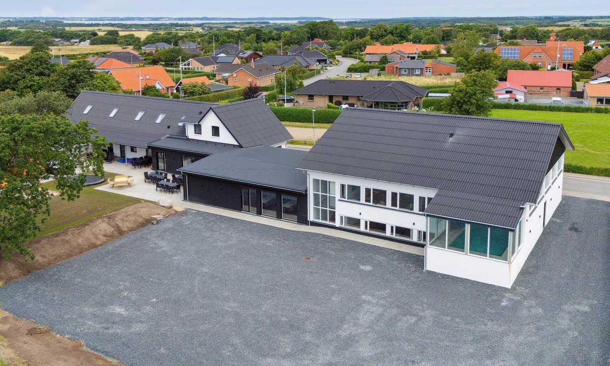 Spøttrup House | Nice home in Spøttrup with sauna