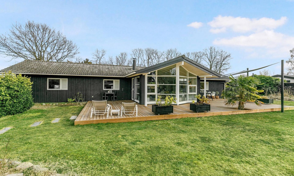 Strøby Ladeplads House | Nice home in Strøby with WiFi