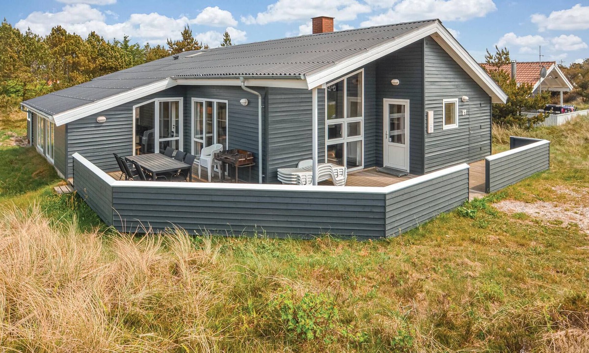 Klitmoller House | Nice home in Thisted with sauna