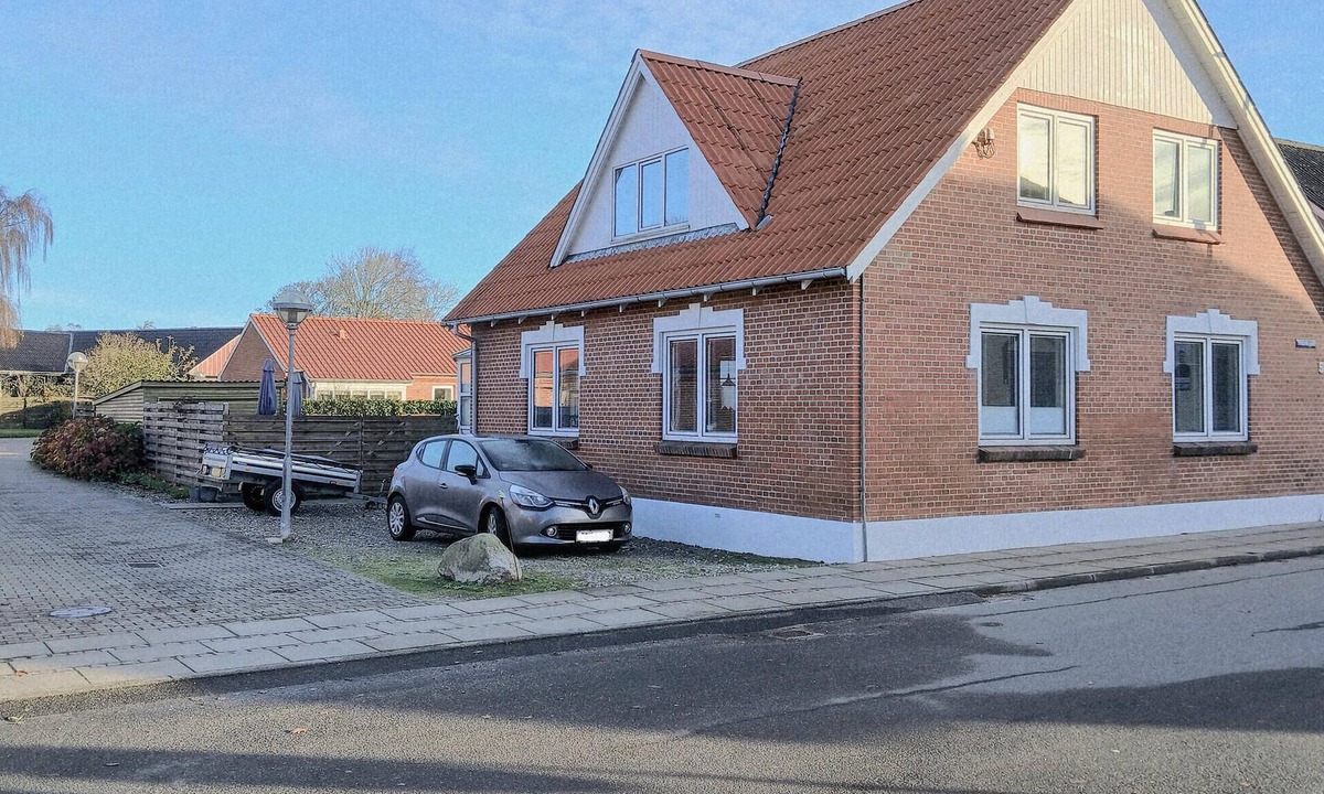 Hvidbjerg House | Nice home in Thyholm with WiFi