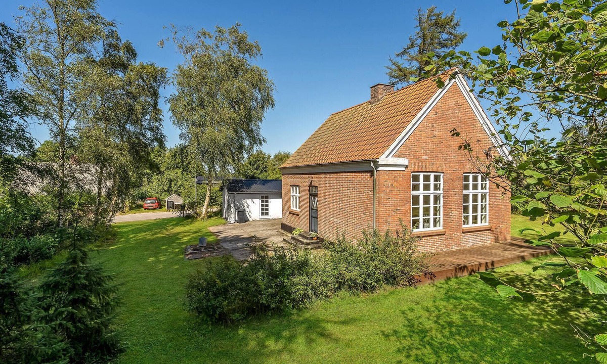 Tim House | Nice home in Tim with kitchen