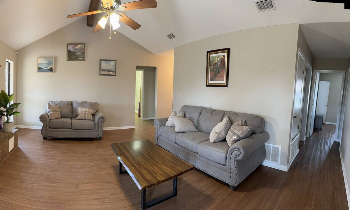 Stephenville House | Nice House Close to Tarleton