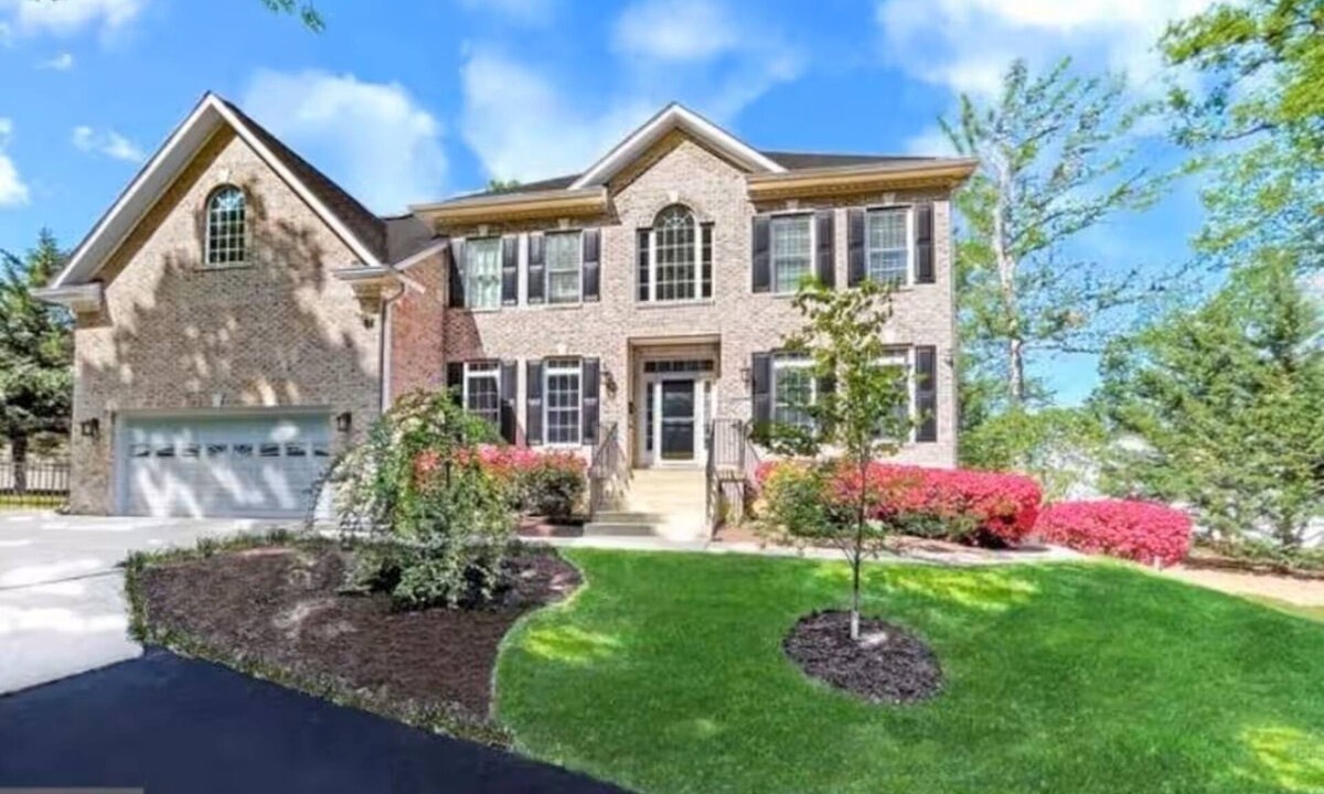 Groveton House | Nice House