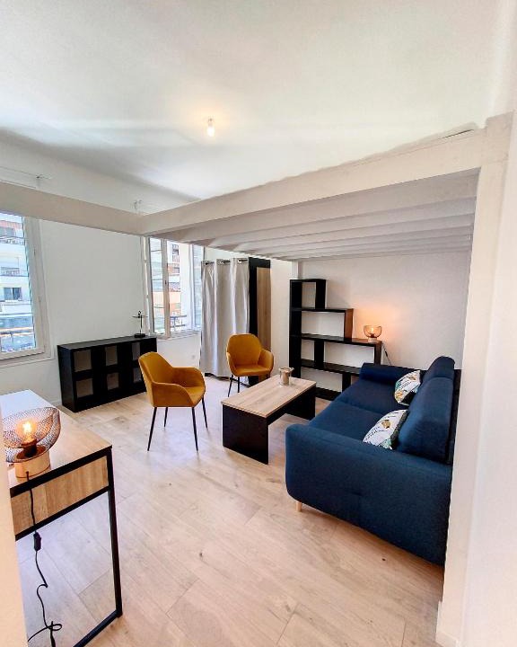 Les Baumettes Apartment | Nice Studio à 100 m de la Mer