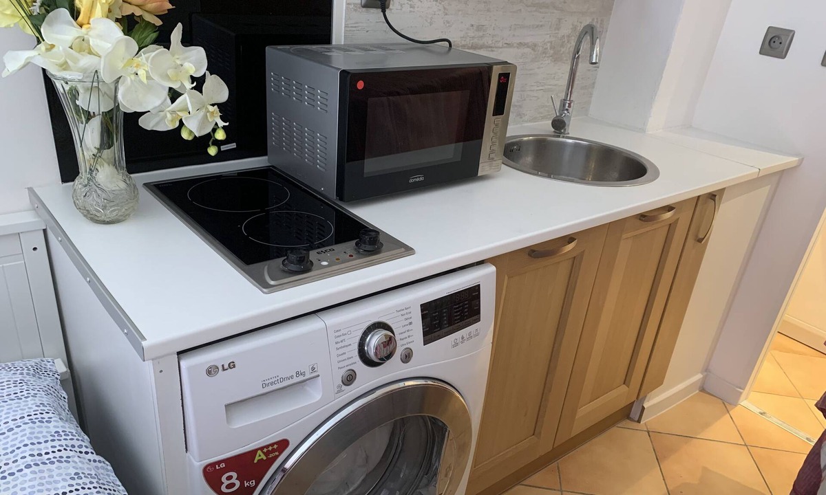 Vaulx-en-Velin Apartment | Nice studio with all mod cons