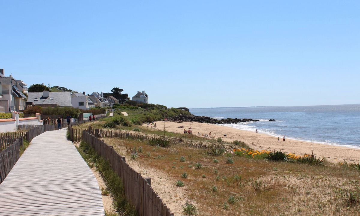 Pornichet Apartment | Nice T2 duplex Pornichet 200m from the beach (with heated pool)