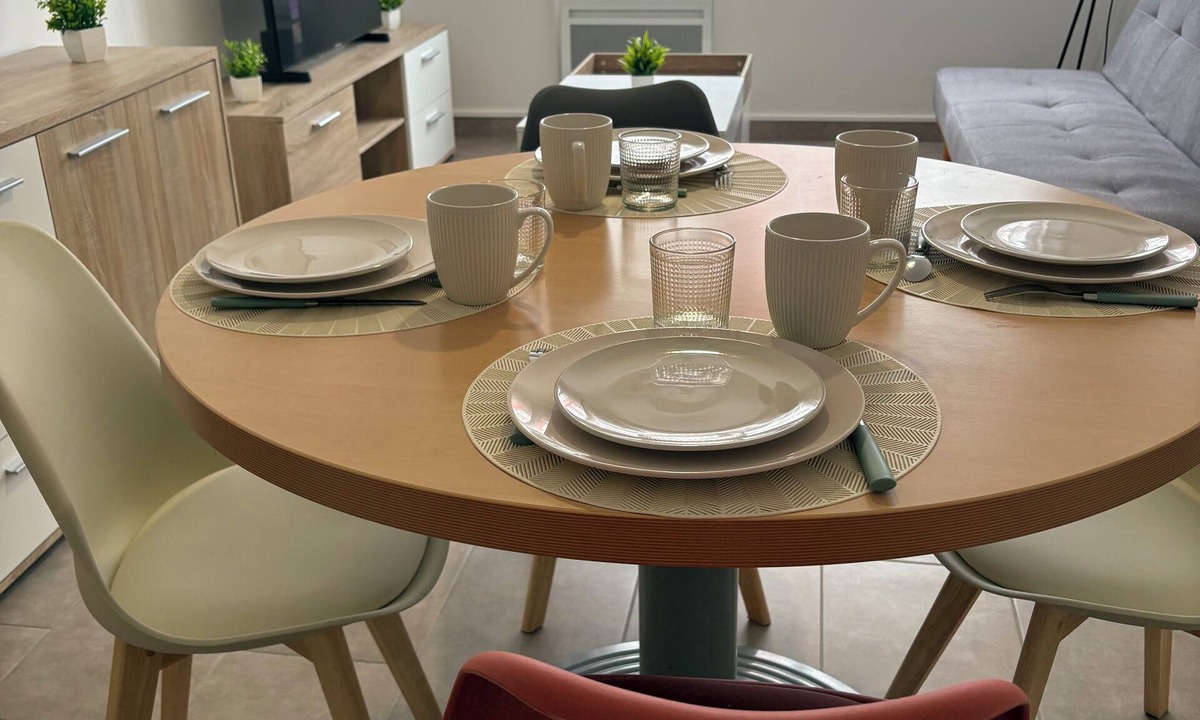 Digoin Apartment | Nice tourist apartment