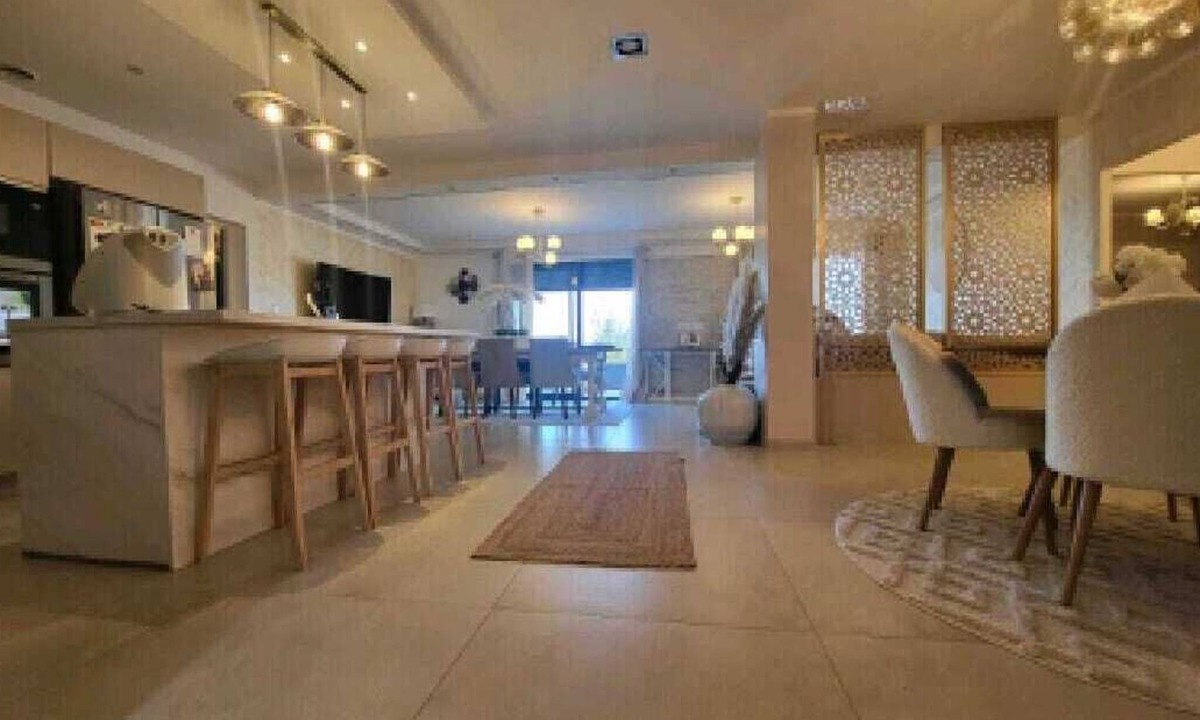 Piolenc Villa | Nice villa with pool