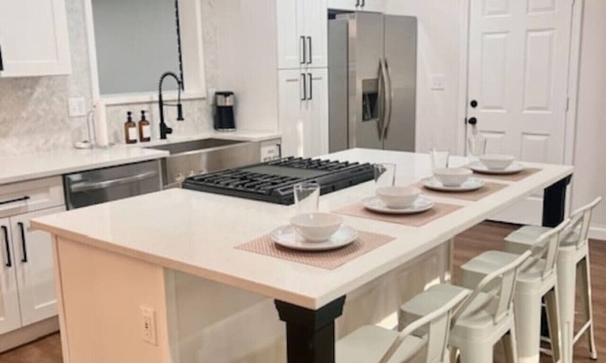 Fishers House | Nickel Plate Getaway