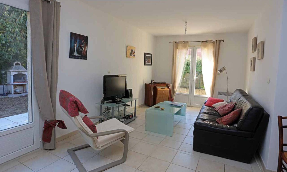 Collias House | NID DOUILLET IN COLLIAS