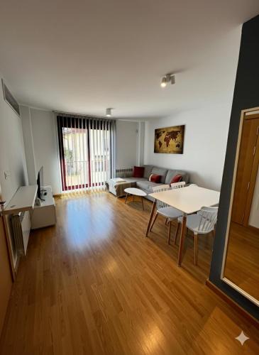 Gracionepel Apartment | Nido de Sabi