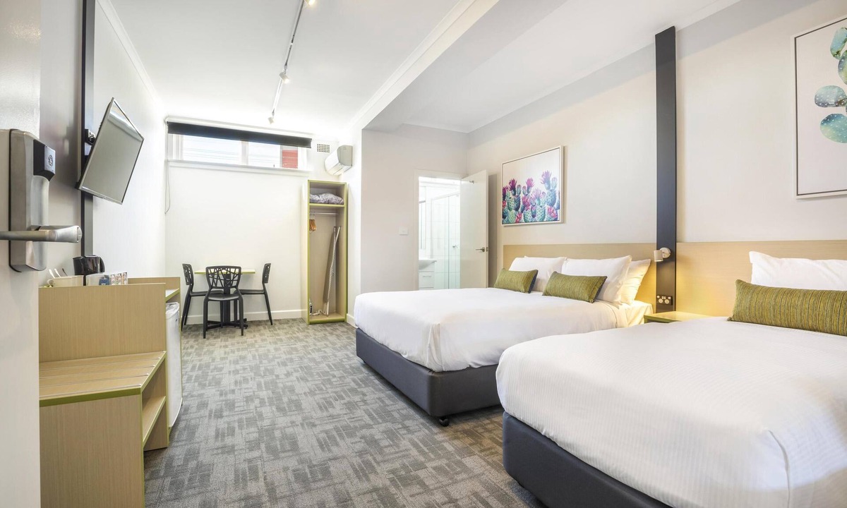 Yagoona Hotel | Nightcap at Hume Hotel