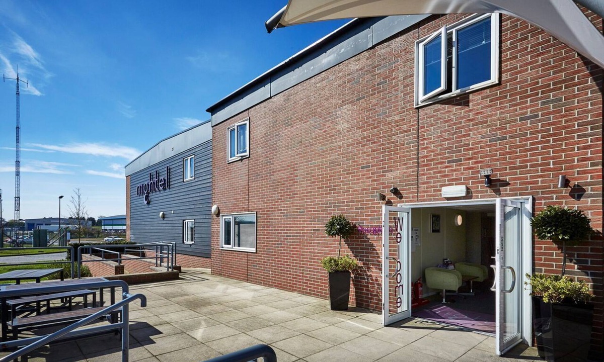 Kirmington Apartment | Nightel - Humberside Airport - Single En-Suite studio