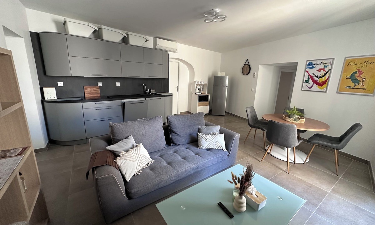 Faubourg Apartment | Nimes downtown apartment